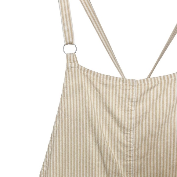 ✅NWT Torrid Stretch Linen 3.5” Shortall Women’s Overalls Sz 1X - Picture 5 of 10